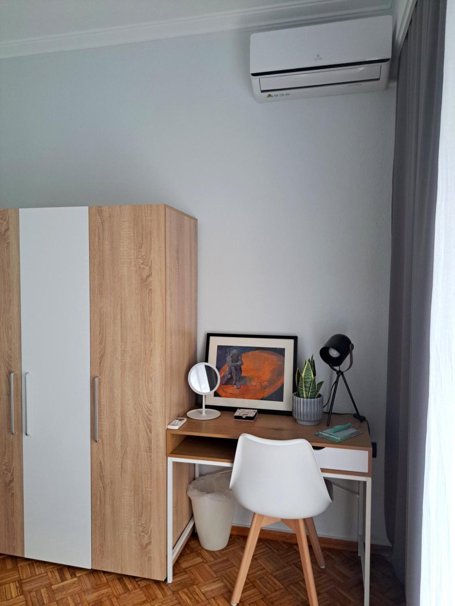 Stylish City Center Apartment Серрес Екстер'єр фото
