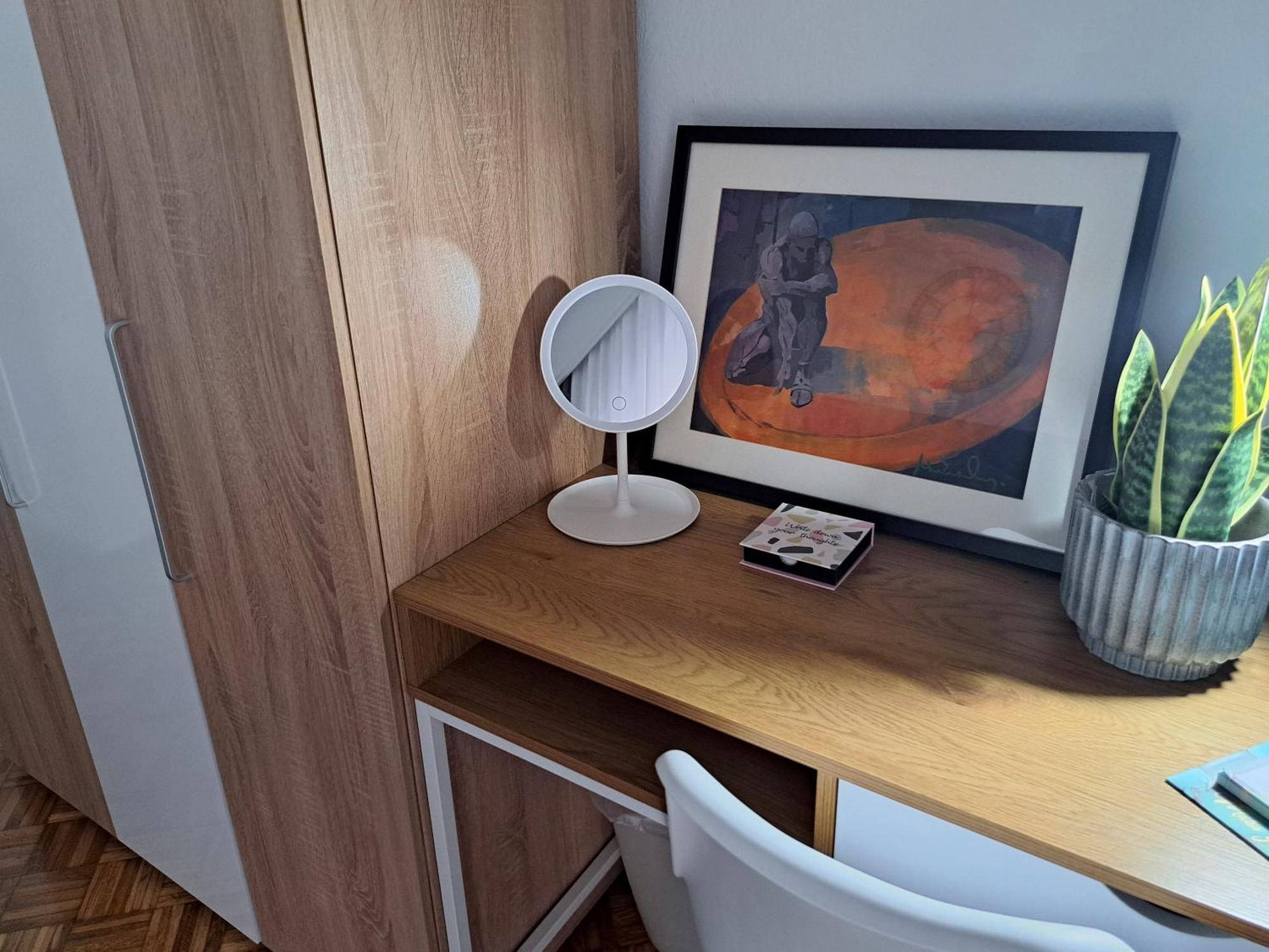 Stylish City Center Apartment Серрес Екстер'єр фото