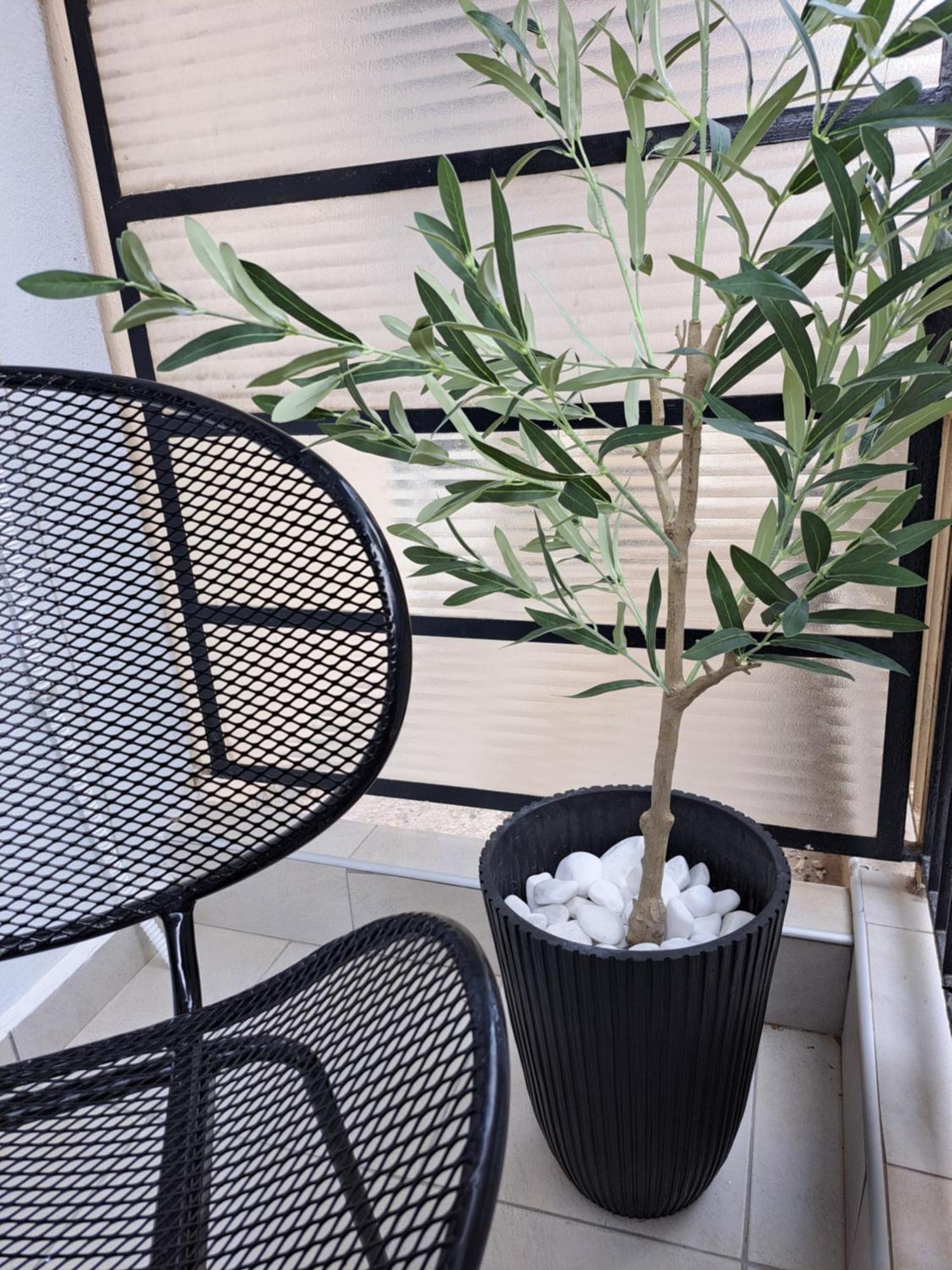 Stylish City Center Apartment Серрес Екстер'єр фото