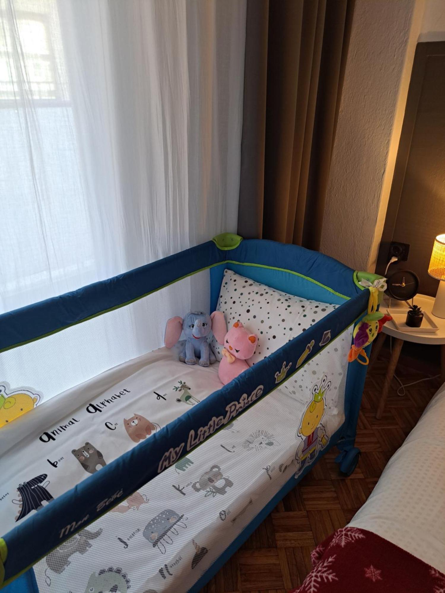 Stylish City Center Apartment Серрес Екстер'єр фото